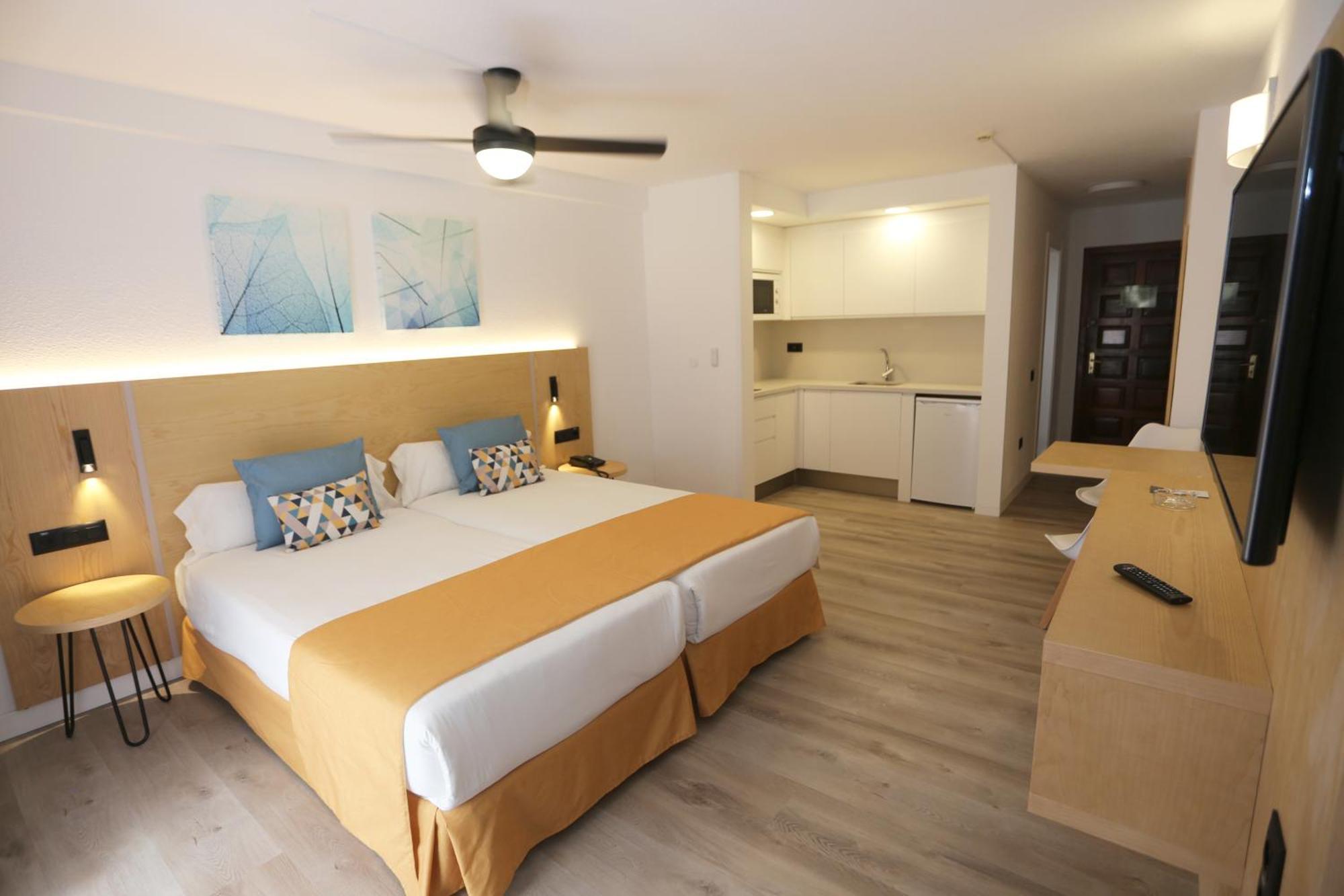 Hotel-Apartamentos Andorra Playa de las Américas Dış mekan fotoğraf